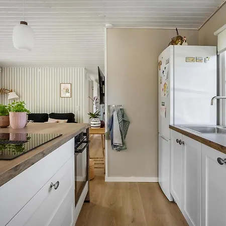 Σπίτι διακοπών In With Wifi